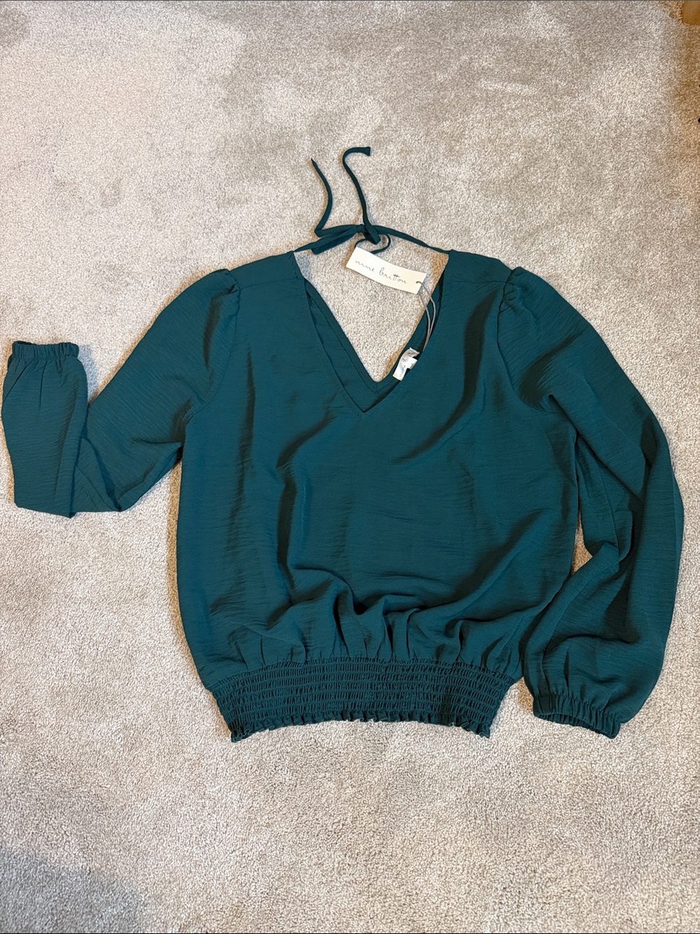 nine britton Emerald V-Neck Long Sleeve Smocked-Hem Blouse